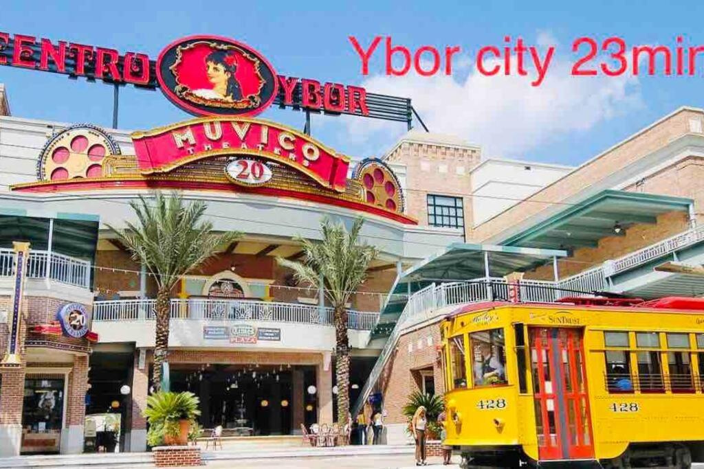 Grey Novo Studio + Free-Parking&Wifi Tampa Eksteriør billede